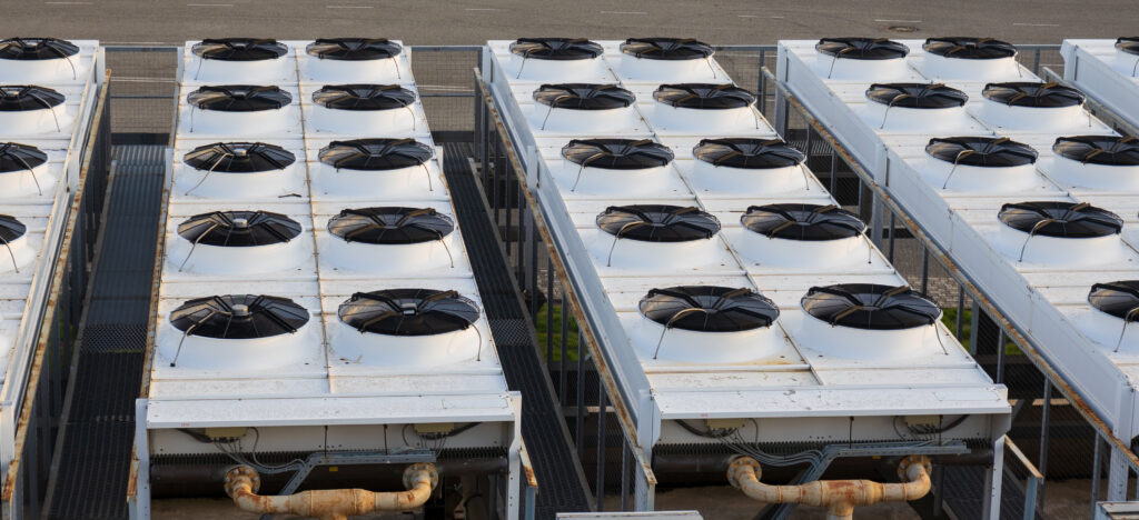 industrial air conditioning units. air-cooled condensers.